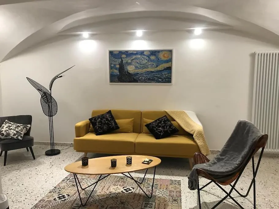 Cozy And Quiet Suite Near Two Towers, Bologna